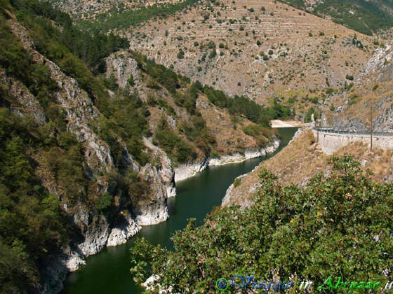 Gole del Sagittario-P8149788-.jpg